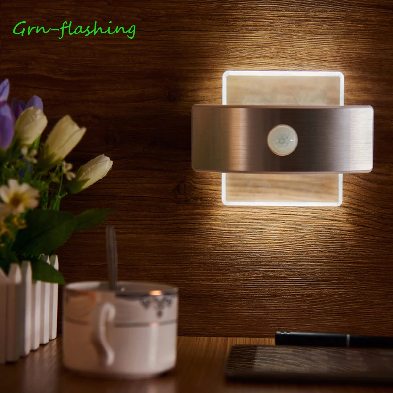 

Infrared Motion Sensor LED Night Light battery+USB charger power LED Wall Lamp for Bedroom Cabinet Stairwells Kitchen Closet