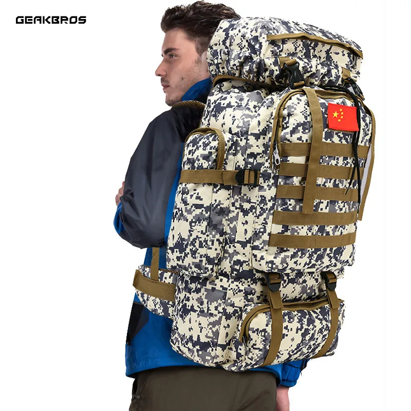 

70L Outdoor Sports Bag Waterproof Climbing Backpack Sports Bag Camo Military Tactical Camping Dayback Travle Hiking Trekking Bag