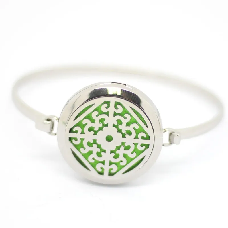 diffuser locket bangle (1)