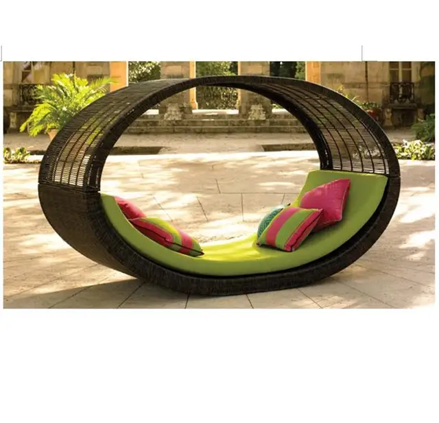 New Arrival Patio Wicker Clearance Outdoor Garden Beach Daybed