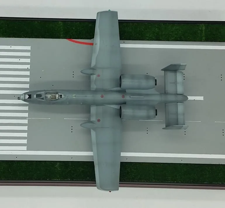 TRUMPETER 1: 72 USAF A-1" Lightning" II Штурмовик модель немецких солдат 1990 37112 избранная модель