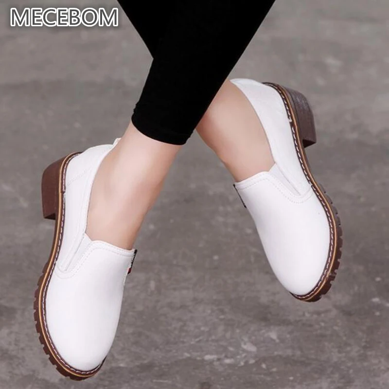 

2018 Spring Women Light Flat Platform Shoes Round Toe Lace Up Oxford Shoes Woman Genuine Leather Brogue Women Shoes Low Heel A1W