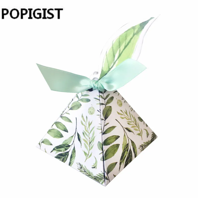 

Green forest Style Triangular Pyramid flower leaves Candy Boxes with leaf tags Wedding Favors Bomboniera birthday Party gift box