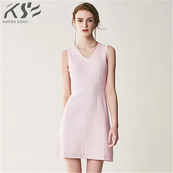 

2018 Summer Autumn New seamless V-collar temperament lady sleeveless knitted dress female