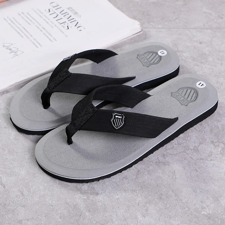 Men Summer Flip Flops Beach Sandals Anti-slip Casual Flat Shoes High Quality Slippers Zapatos Chanclas De Hombre Chaussure Homme - Цвет: Gray