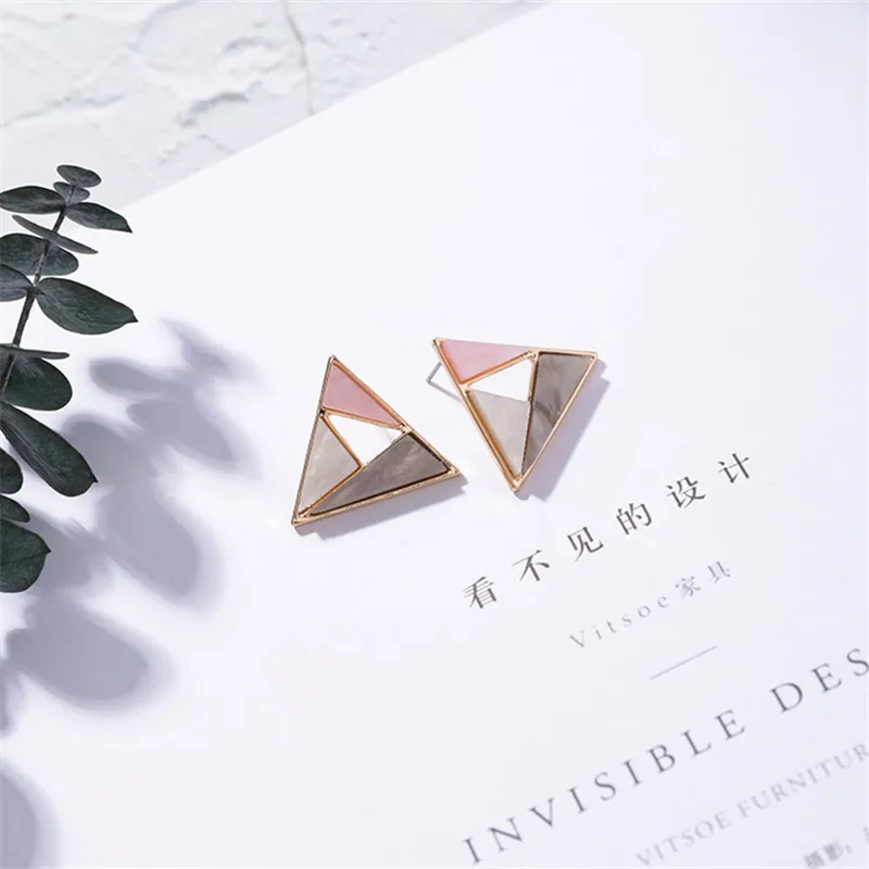 E三角（灰+粉）_5