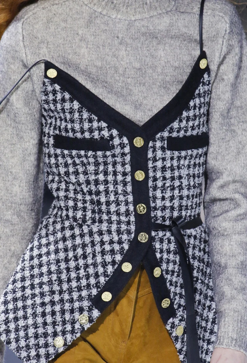

New Kind of Black-and-White Chickbird Lattice Wool Waist Receiving Velvet with Open Forked Outside Sling Belt for Spring 2019