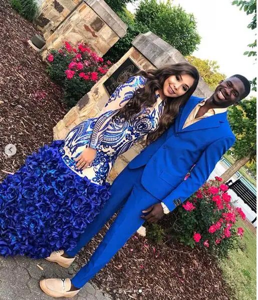 

Hand Made Flower Mermaid Prom Dresses 2019 New Royal Blue Long Sleeve Floor Length O Neck Formal Evening Dress Party Gowns