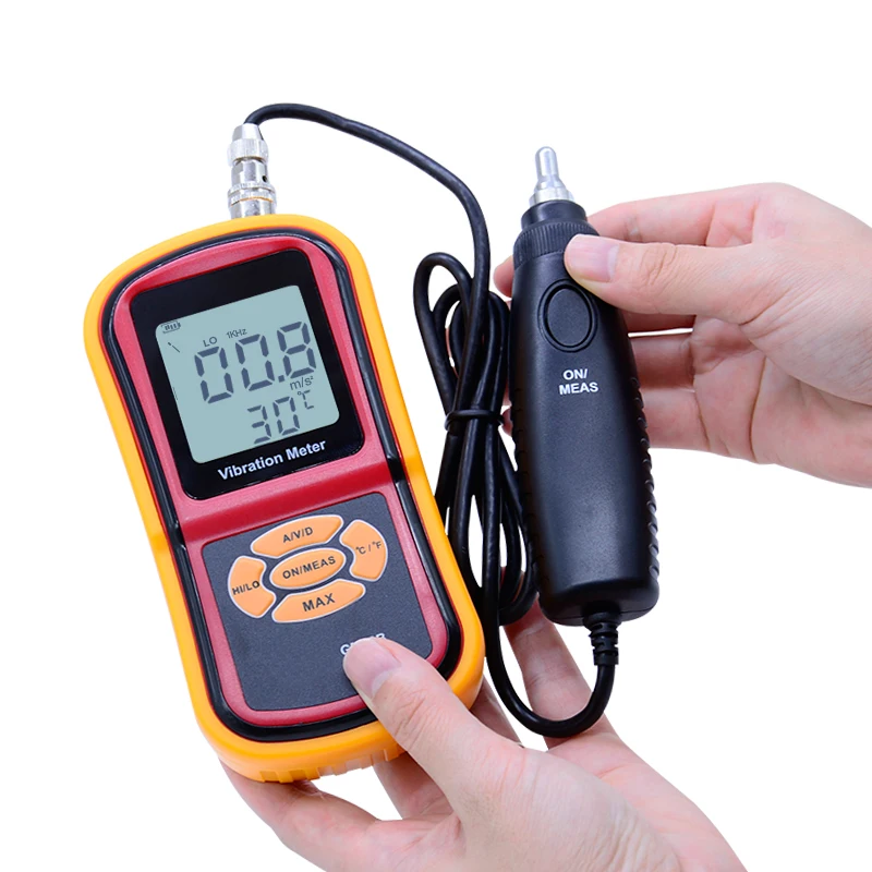 

Free Shipping GM63B Digital displacement/velocity/acceleration measurement Vibrometer Vibration Meter+Temperature Meter