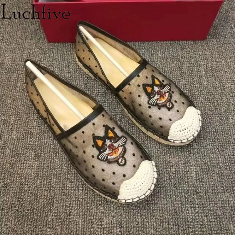 

2018 Summer Concise casual shoes women round dot embroidery air mesh flat heel lazy loafers round toe hemp fisherman shoes
