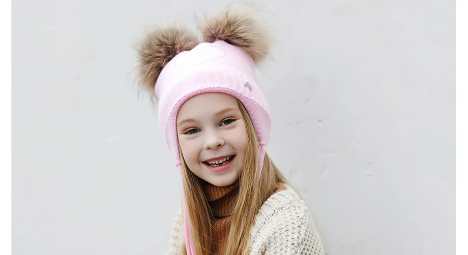 Lovely Girls Beanies Pink Heart-Shaped Rhinestones Knitted Hat With Fur Pom Pom Winter Warm And Thicken Skullies Children Cap (12)