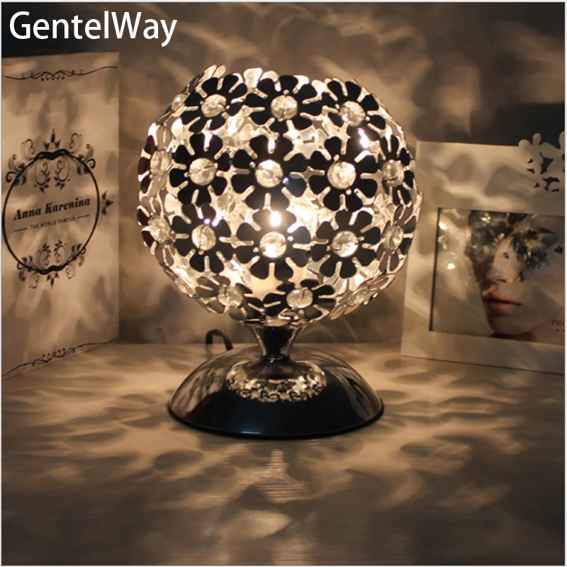 

GentelWay Creative Crystal Lamp E27 Alum Ball Desk Light LED For Reading Modern Romantic Room Decoration Lighting Dimmable