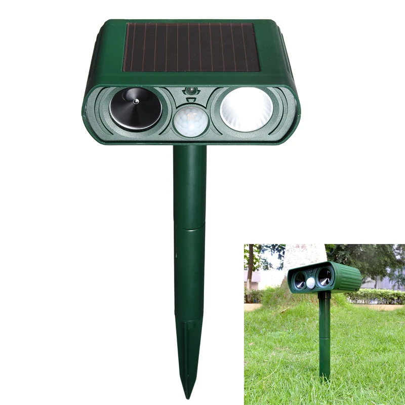 Waterproof Solar Powered Motion Activated Animal Repeller echargeable