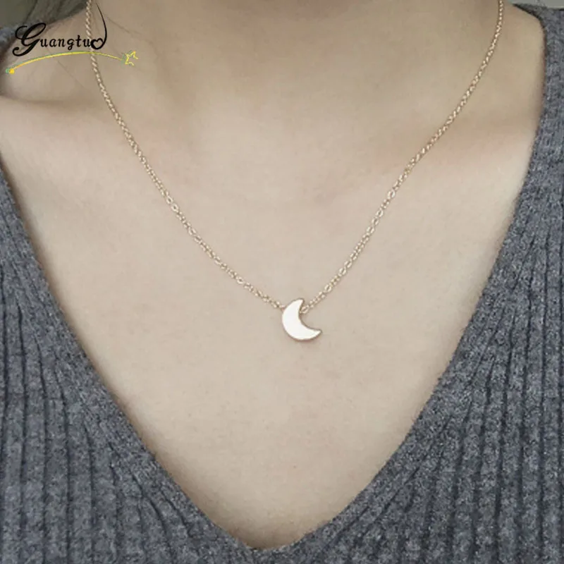 Fashion Moon Pendant Necklace For Women Party Daily Wear Jewelry