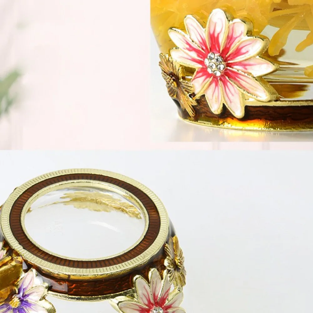 300608_no-logo_300608-3-03