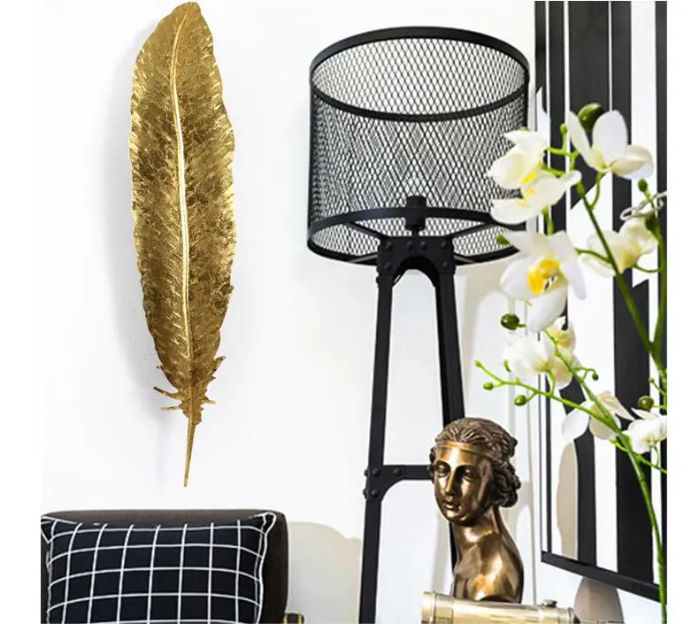 Креативное Кованое Настенное подвесное украшение с золотыми перьями, украшение для стен из золотой фольги, для дома, гостиной, 3D настенная наклейка, настенные украшения