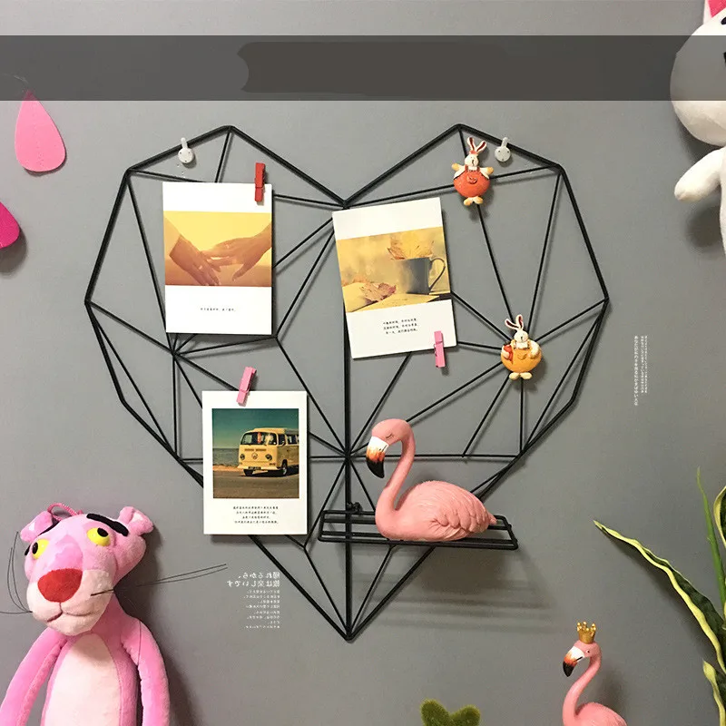 Multifunctional Iron Heart-shaped Wall Rack Decoration For Home Wall StorageHeart-shaped Grid Metal Frame Photo Postcard Hanging (10)