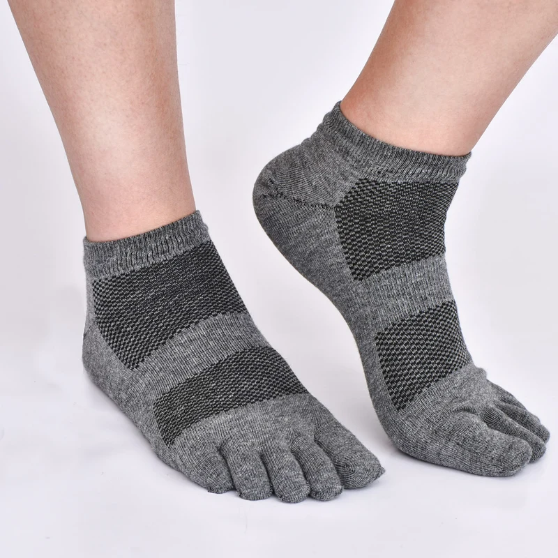 

New Arrival Summer Men's Cotton Toe Socks Sweat Breathable Deodorant Five Finger Socks Mesh Socks for Exercise Men Ankle Socks