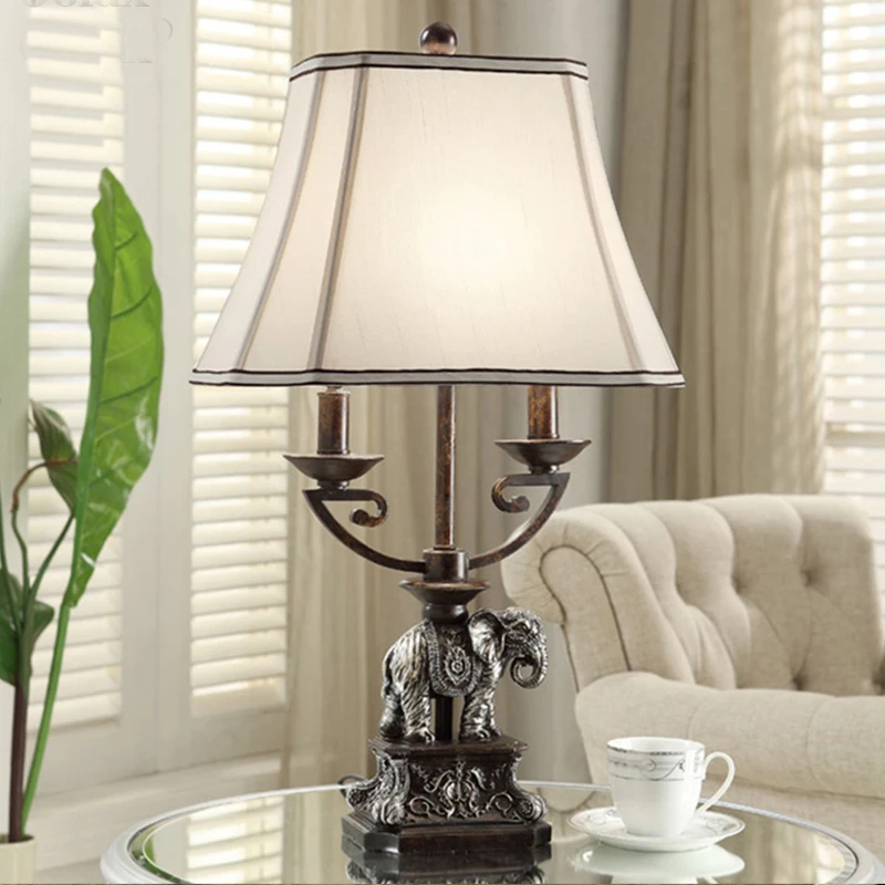 

Southeast Asian Elephant Lamp Retro Living Room Luxury Bedroom Study Bedside Lamp Creative Personality Desk Lighting