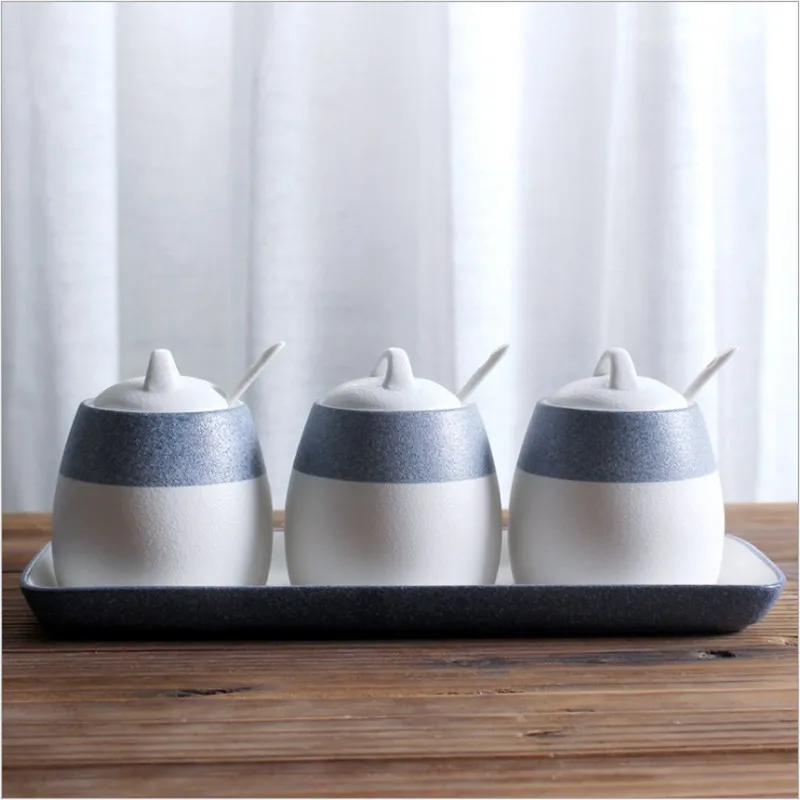 2018 Japan Spice Jar Seasoning belt cover ceramic pot seasoning box