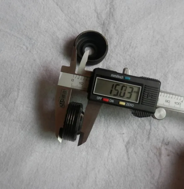 OIL SEAL HUS 136 137 141 142 PARTNER 351 4