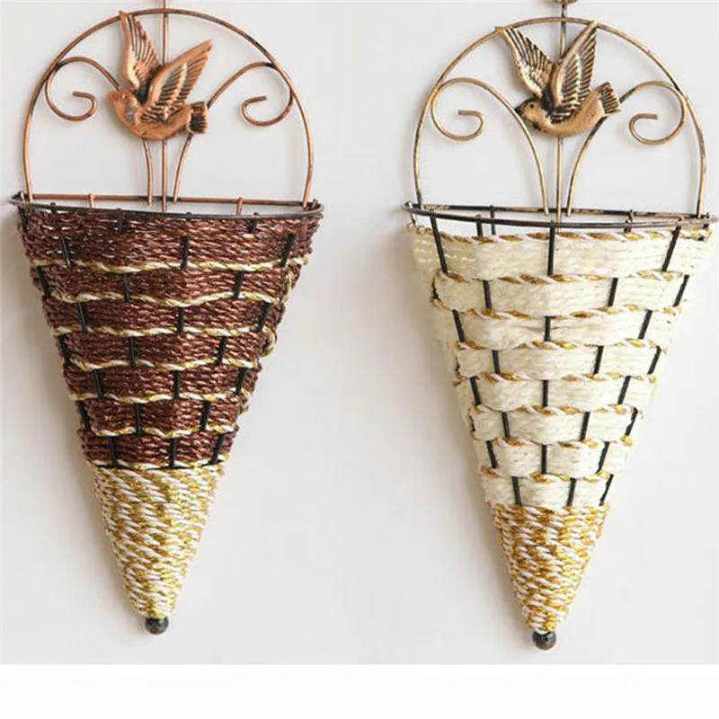 Natural-Wicker-Flower-Basket-Vase-Rattan-Wall-Hanging-Pot-Planter-Rattan-Vase-Basket-Decor (1)