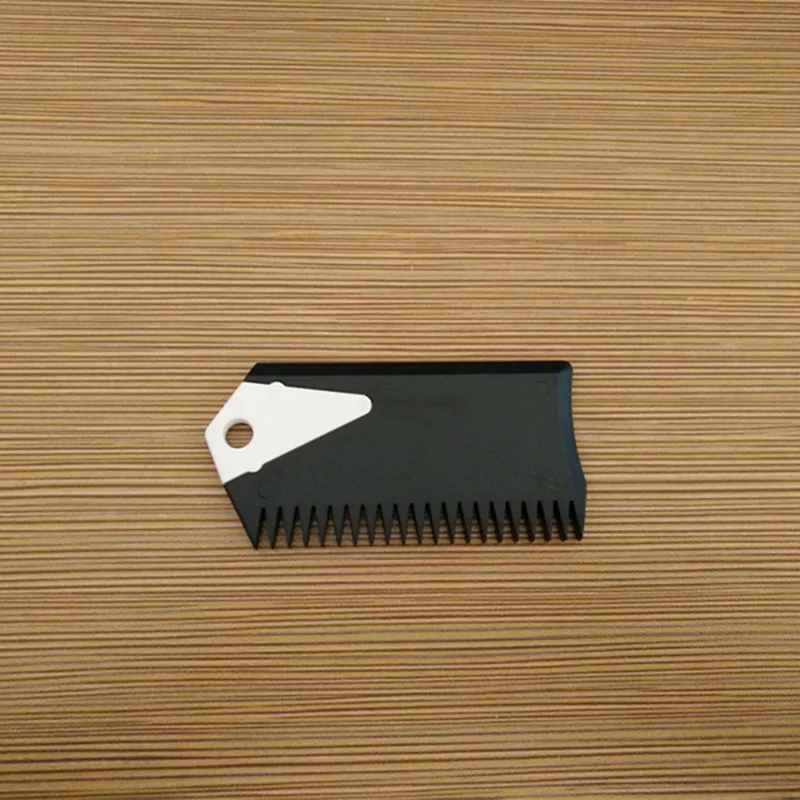

Wholesale 6 PCS per set Surfboard Wax Comb with black/white fin Key