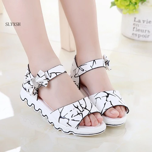 

2018 summer new girls sandals children's sandals children's fish mouth princess shoes children's shoes girls beach shoes