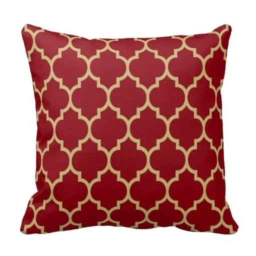 Medium Reversible Burgundy Gold Tan Quatrefoil Pattern Pillow Case