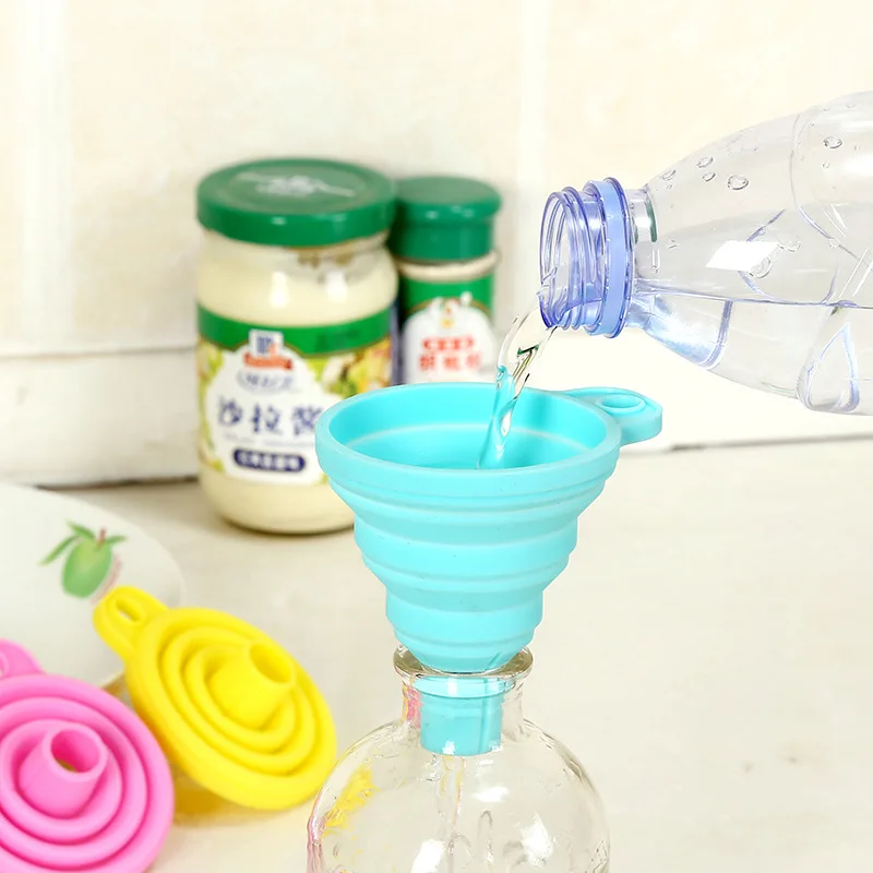 Silicone-Foldable-Funnels-Collapsible-Style-Funnel-Hopper-Mini-Oil-Liquid-Dispensing-Deflector-Tools-Kitchen-Accessories-Gadgets(2)