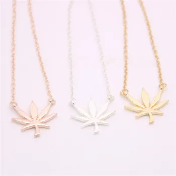 

Single leaf bracelets for girls Maple leaves with clear texture bracelets and
