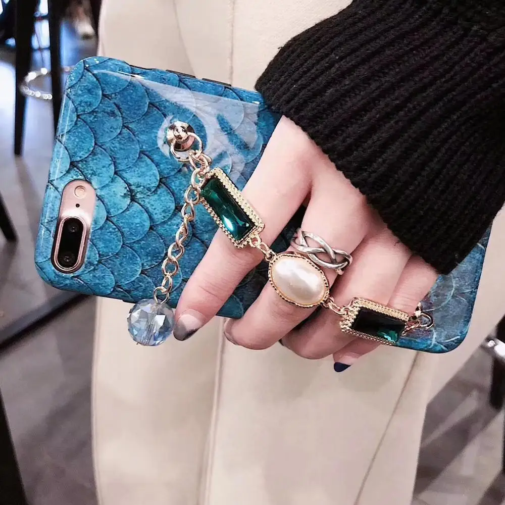 

Bling Rhinestone Wrist Strap Case For iPhone XS XR XS Max X 8 7 6 6S Plus Blue Skin Scale Soft IMD Retro Phone Back Cover Cases