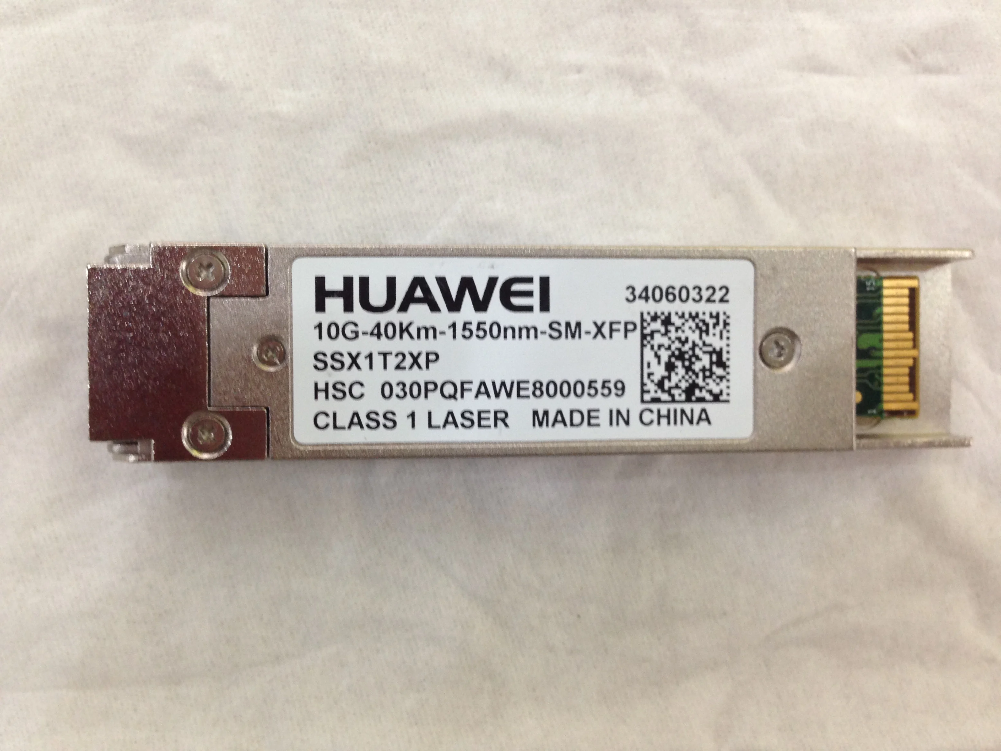 

HW SSX1T2XP 10G-40KM-1550NM-SM-XFP Optical Transceiver XFP 10G Single-mode Module 1550nm 40km LC
