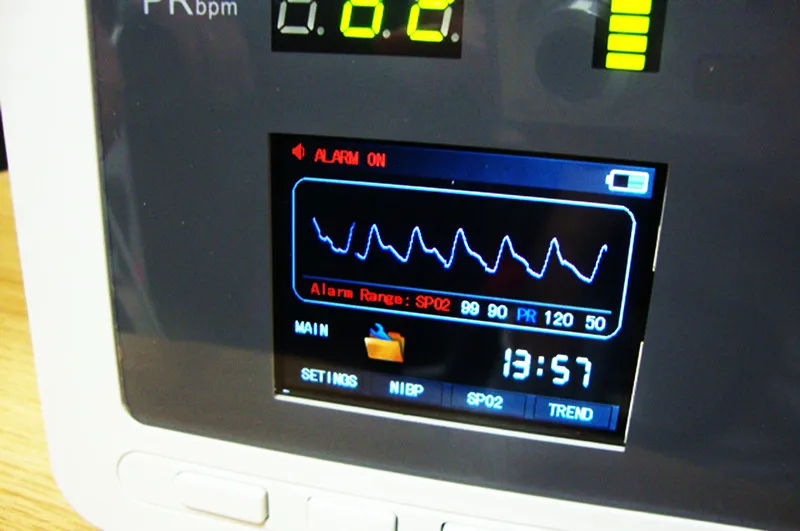 New Portable Patient Monitor w NIBP SPO2 Blood Oxygen Pulse Rate Home Use Vital Signs Patient Monitor