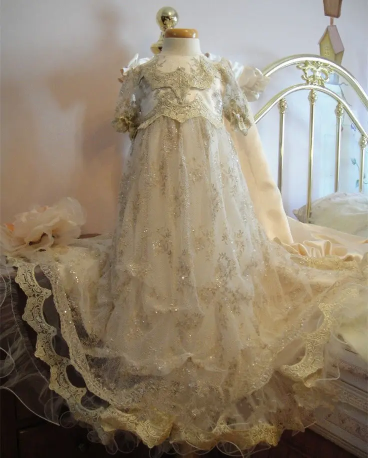 

High Quality Luxury Baby Infant Girls Christening Dress Baptism Gown Lace Applique O-Neck White Ivory Champagne