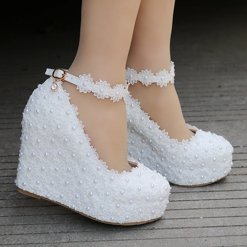 Kristall Konigin Weisse Spitze Keilschuhe Plattform Keile Heels Weiss Keile Frauen Schuhe Spitze Und Perlen Hochzeit Schuhe Platform Wedge Heel Lace Wedge Shoeswedge Women Shoes Aliexpress