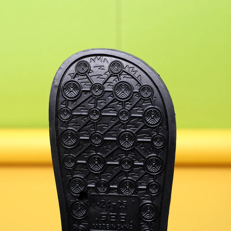 Kid Sandals Children Boy Slipper Girl Toddler Shoes Cute Cartoon Home Children Slippers Baby Shoes Summer Flip Flops For Kids
