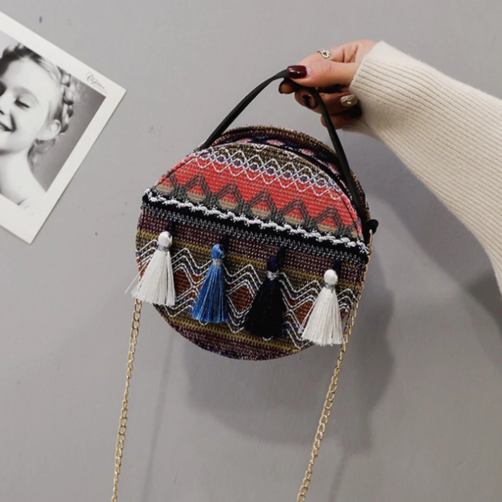 

2019 New Shoulder Bag Women Ins Super Fire National Wind Portable Chain Round Bag Tassel Packet Handbag Versatile Women Bag