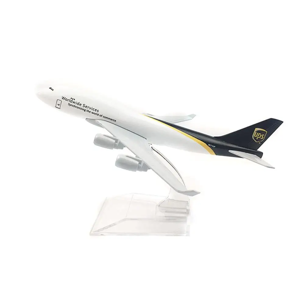 1:400 High Simulation Mini UPS Boeing 747 Aircraft Metal Die Casting Model Series Children's Toys Kids Gift With Base |