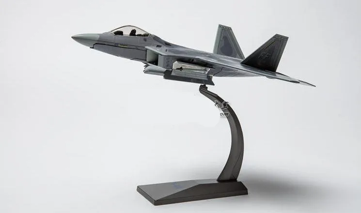 1: 72 усовершенствованная модель истребителя из сплава, высокая имитация F22 Raptor stealth bomber, развивающие игрушки, Коллекционная модель