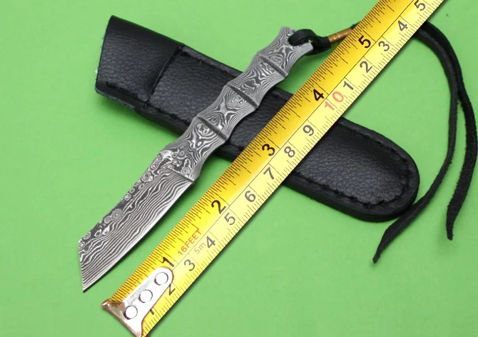 

Small Hunting Damascus Steel Fixed Blade Knives Camping Multi Functional Knife Collection Knife Leather Sheath
