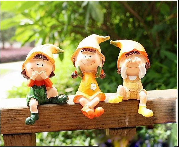 

Flowerpot implement pointed hat elf decorative resin flower pot edging home decoration