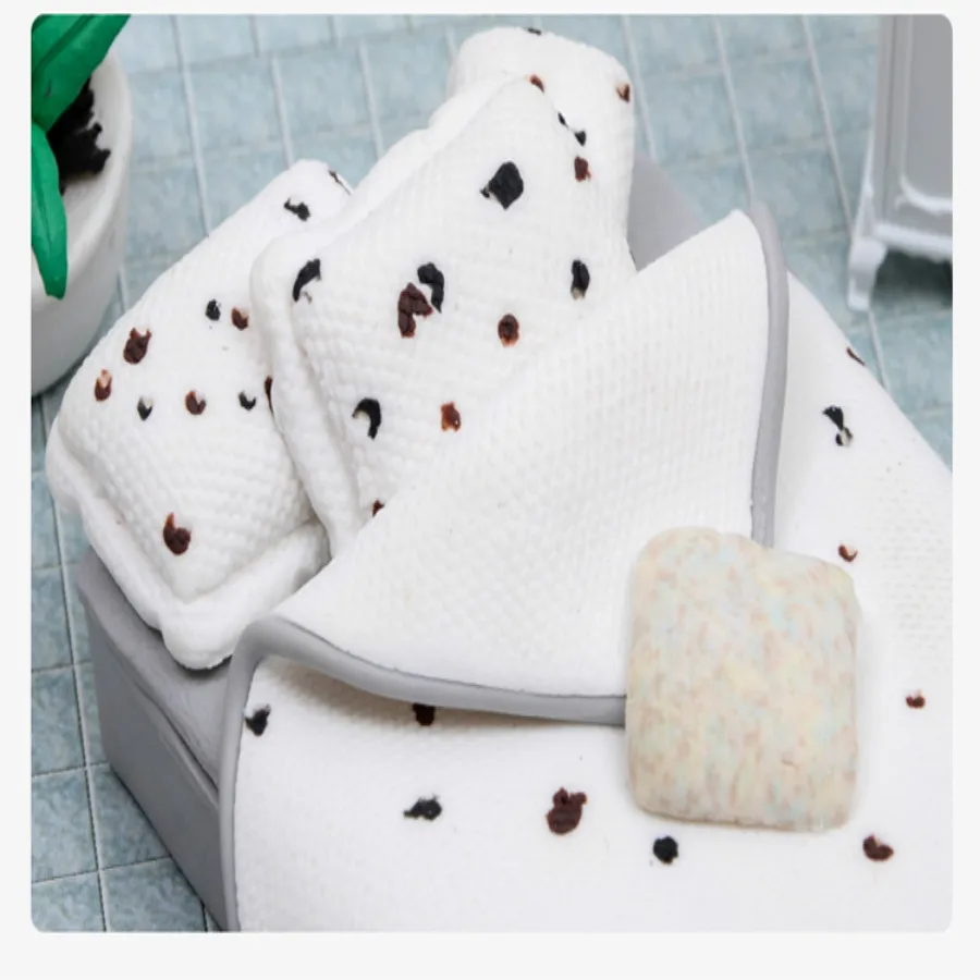 scale ceramic bed (29)