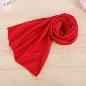 Горячее Летнее спортивное ледяное полотенце, 9 цветов, практичное долговечное быстроохлаждающее полотенце для лица, Разогревающее многоразовое охлаждающее полотенце - Цвет: Красный