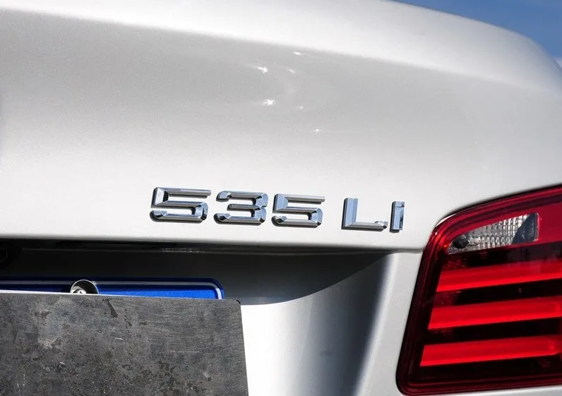 525li 01