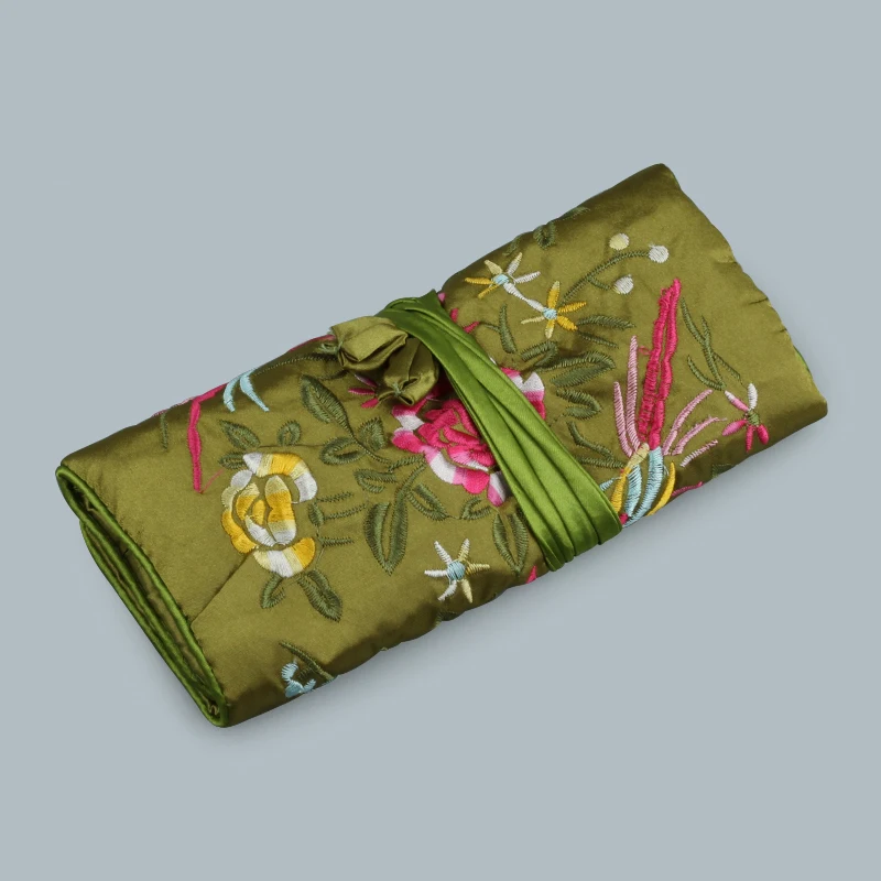 Portable Silk Cosmetic Set Jewelry Travel Rolls Pouch Gift Bag Coin Purse Vintage Embroidery Jewelry Organizer Handbag 3 Zippers