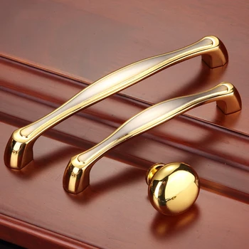 Concise Furniture Handles Gold Cabinet Knobs and Handles Kitchen Handles Closet Door Knobs Drawer Pulls Furniture Hardware