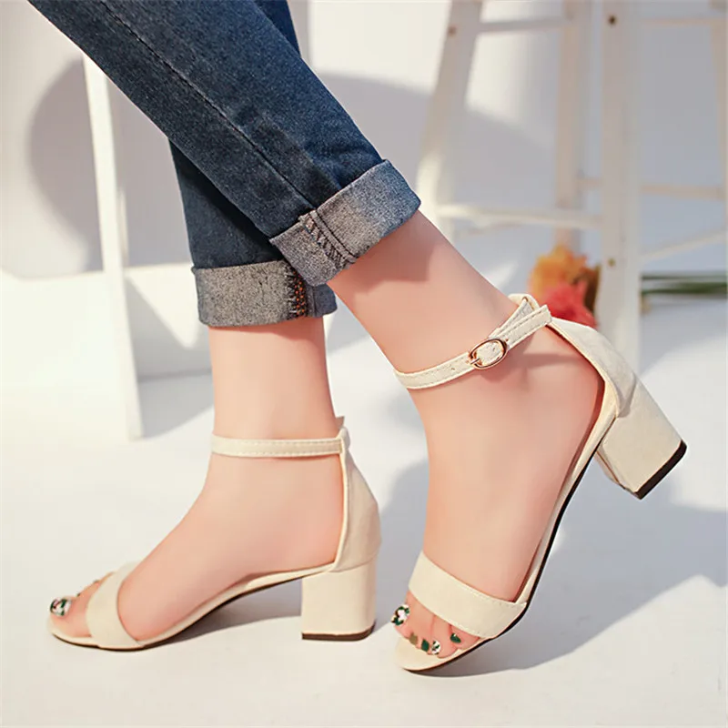 heels with square front