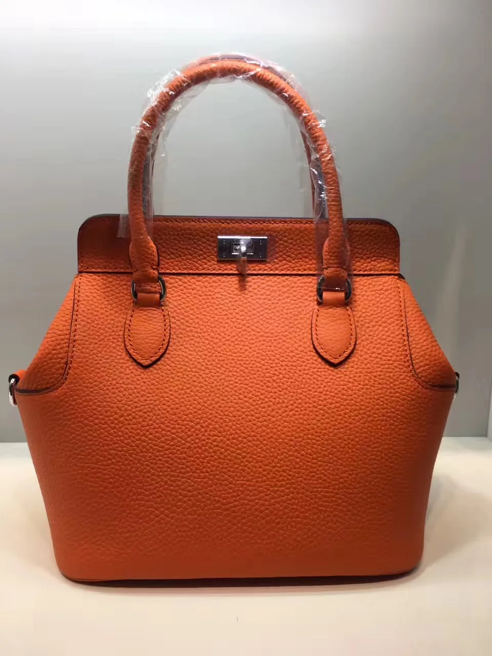 2017 натуральная кожа женская дизайнерская брендовая сумка с замком роскошная