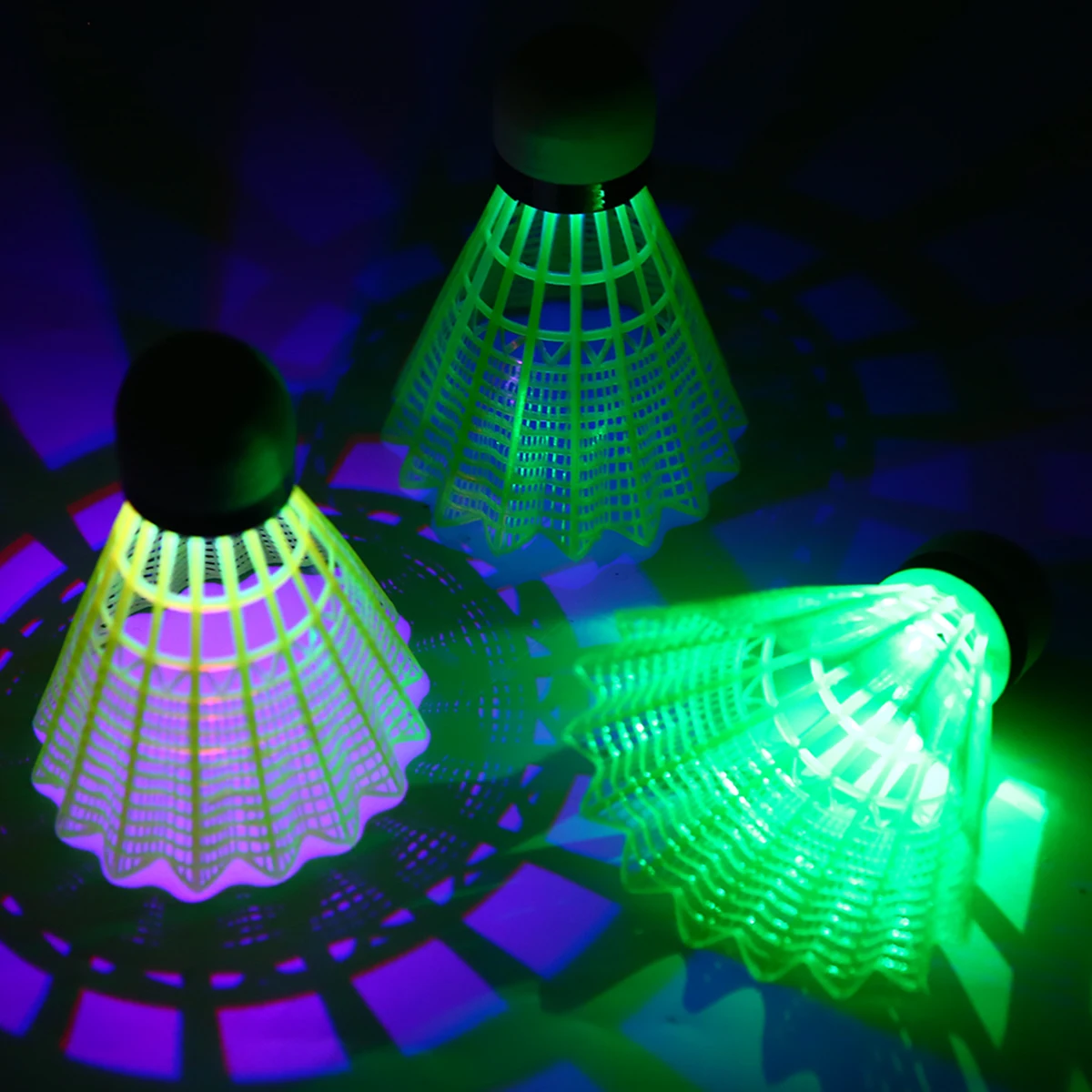 8Pcs LED Badminton Shuttlecock Nylon Night Lighting Birdies Shuttlecocks Dark Night Light Colorful Badminton Shuttlecock